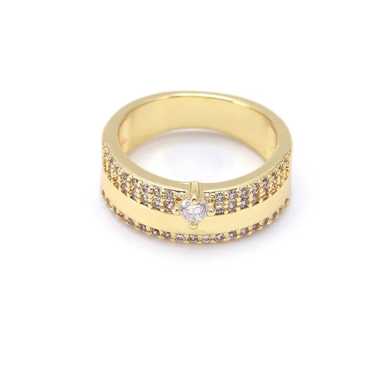 Kullattu antiikki vihkisormus