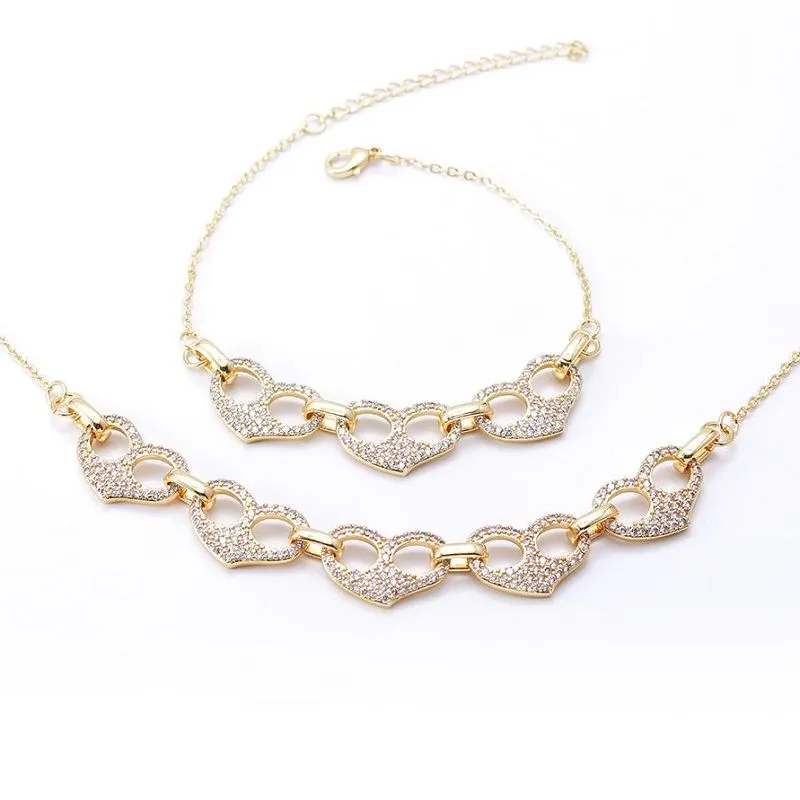 Kaulakoru rannekoru sydän korusetti